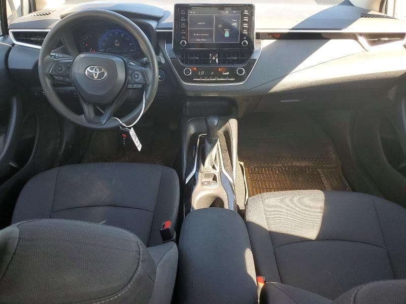 2020 TOYOTA COROLLA LE 8