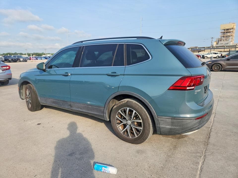 2019 VOLKSWAGEN TIGUAN SE 2