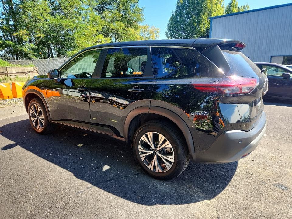 2023 NISSAN ROGUE SV 2