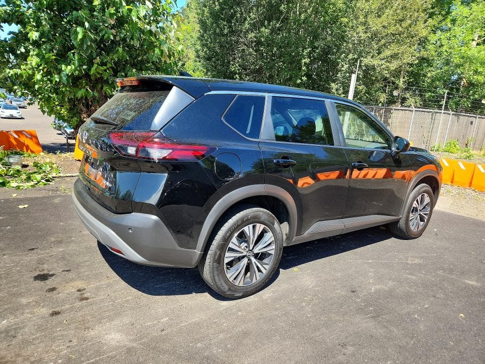 2023 NISSAN ROGUE SV 3