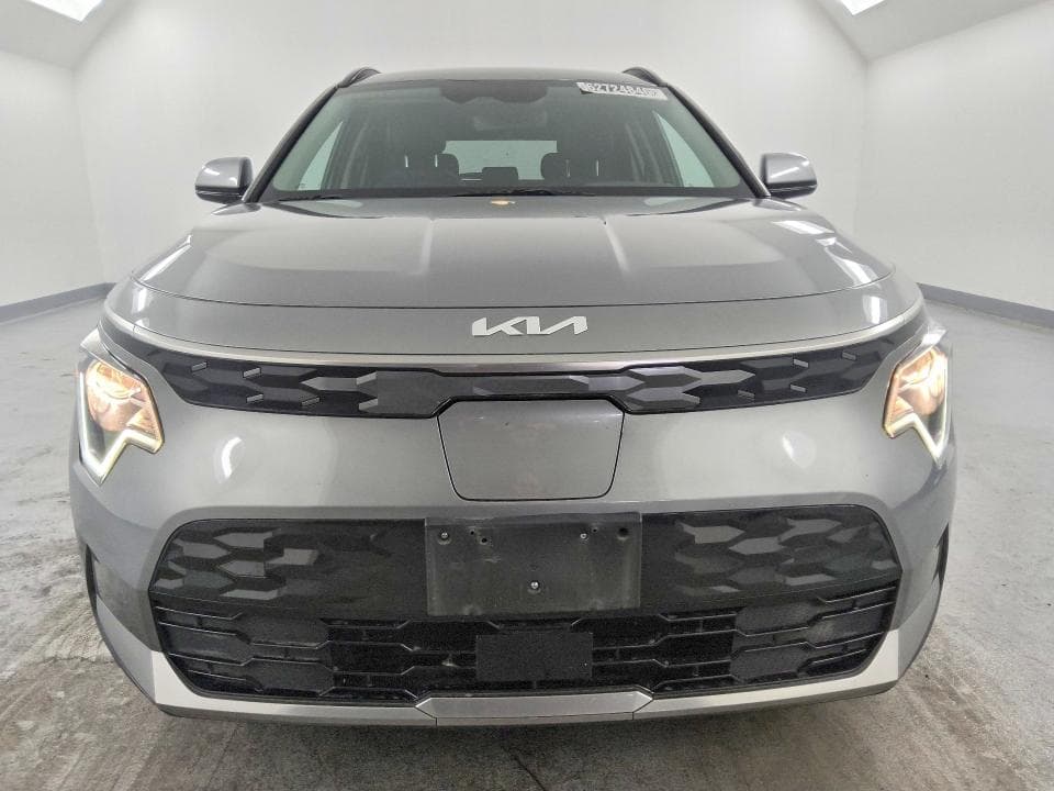 2023 KIA NIRO WIND 5