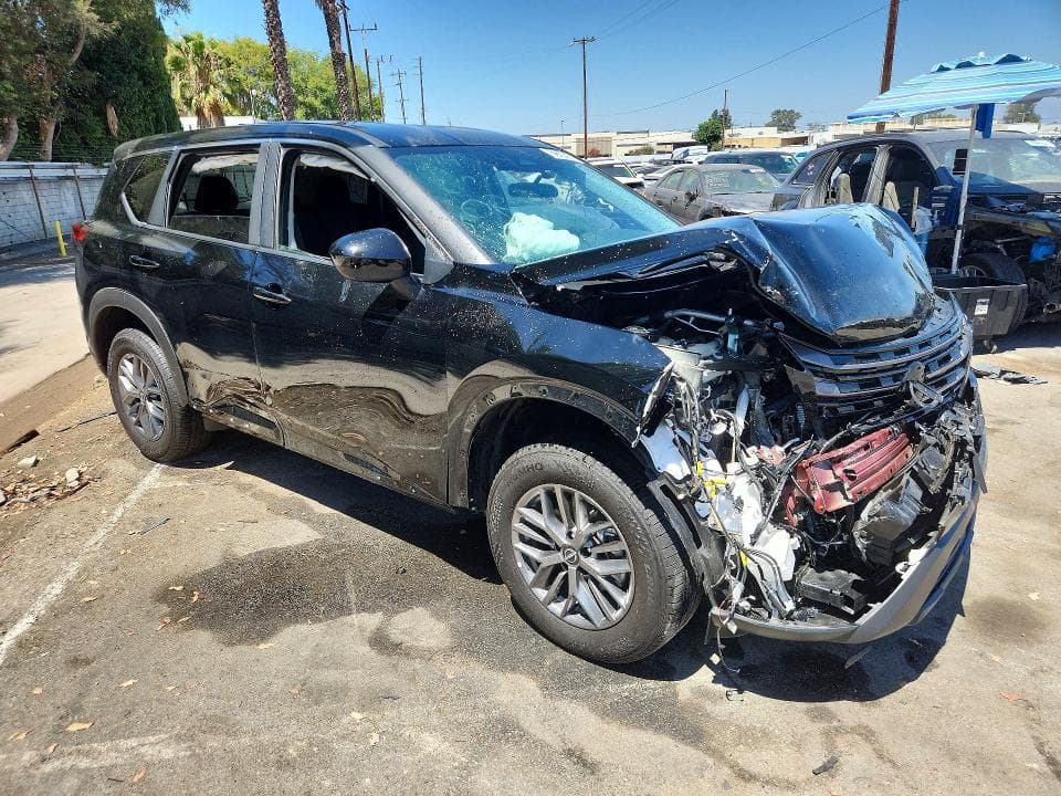2026 NISSAN ROGUE SV 4