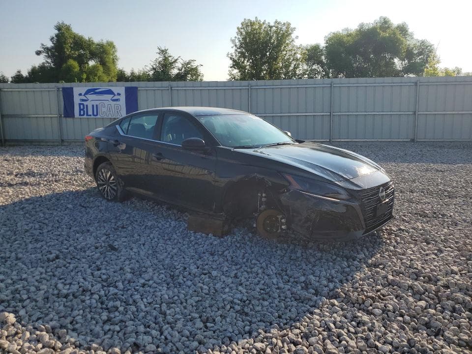 2026 NISSAN ALTIMA SV 4
