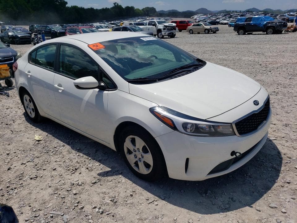 2017 KIA FORTE LX 4
