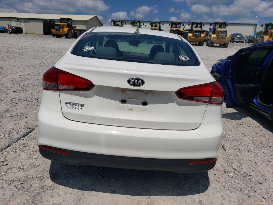 2017 KIA FORTE LX 6