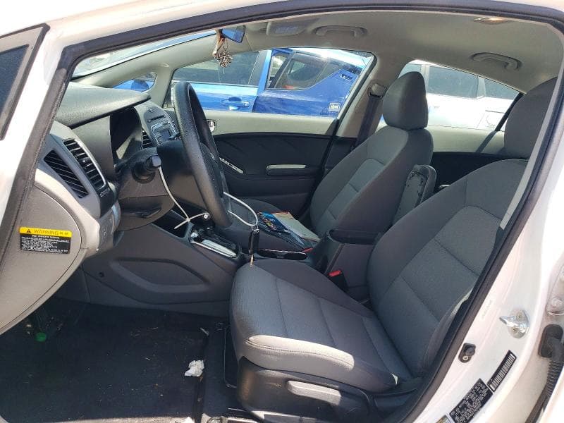 2017 KIA FORTE LX 7