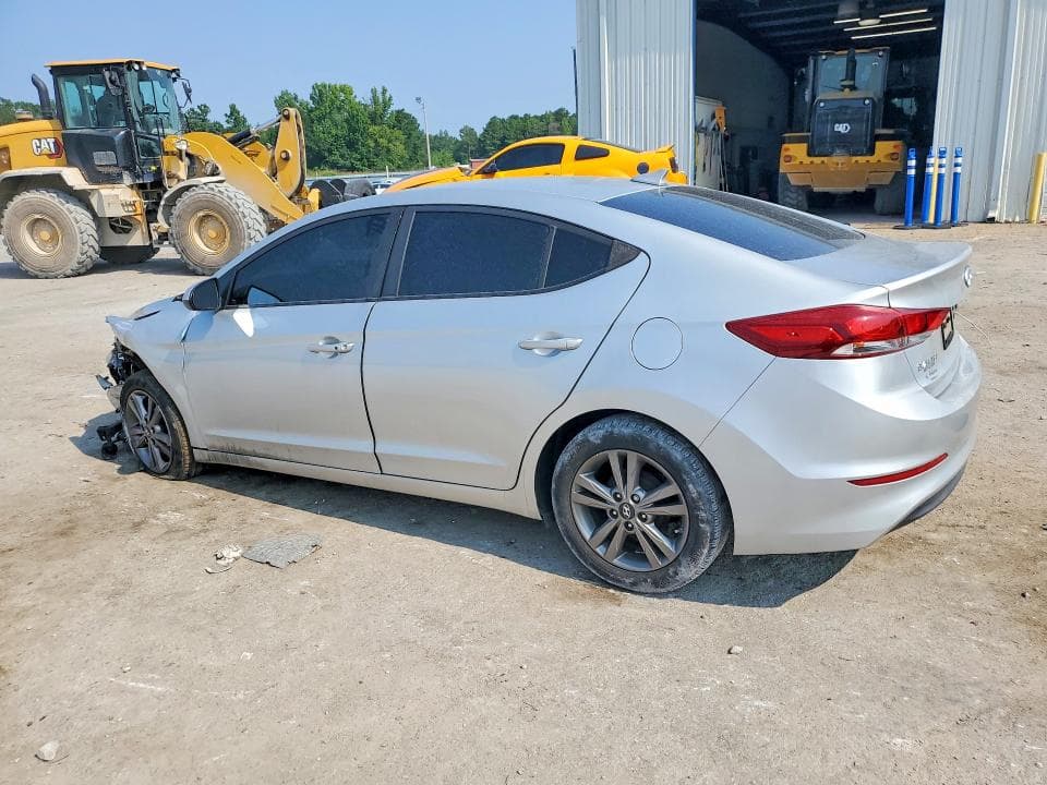 2017 HYUNDAI ELANTRA SE 2