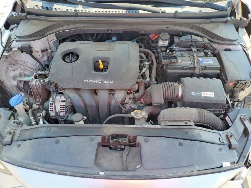 2017 HYUNDAI ELANTRA SE 11