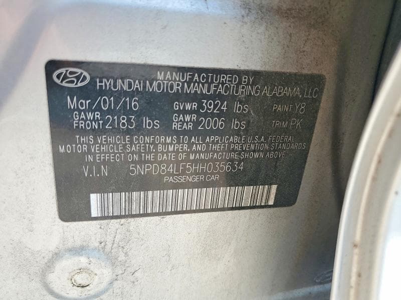2017 HYUNDAI ELANTRA SE 12
