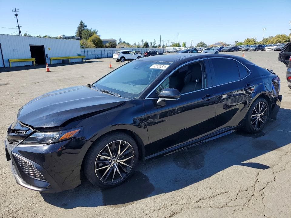 2021 TOYOTA CAMRY SE - 1