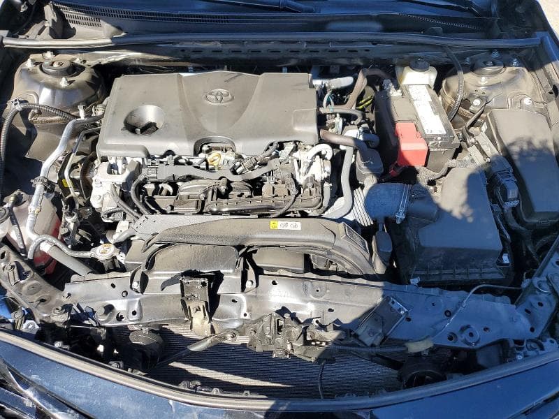 2021 TOYOTA CAMRY SE 11