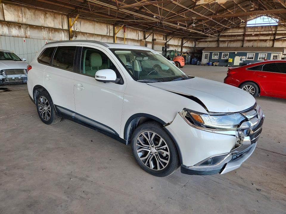 2017 MITSUBISHI OUTLANDER SE 4