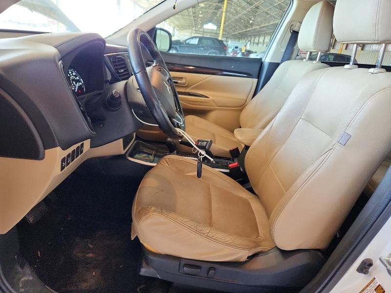 2017 MITSUBISHI OUTLANDER SE 7