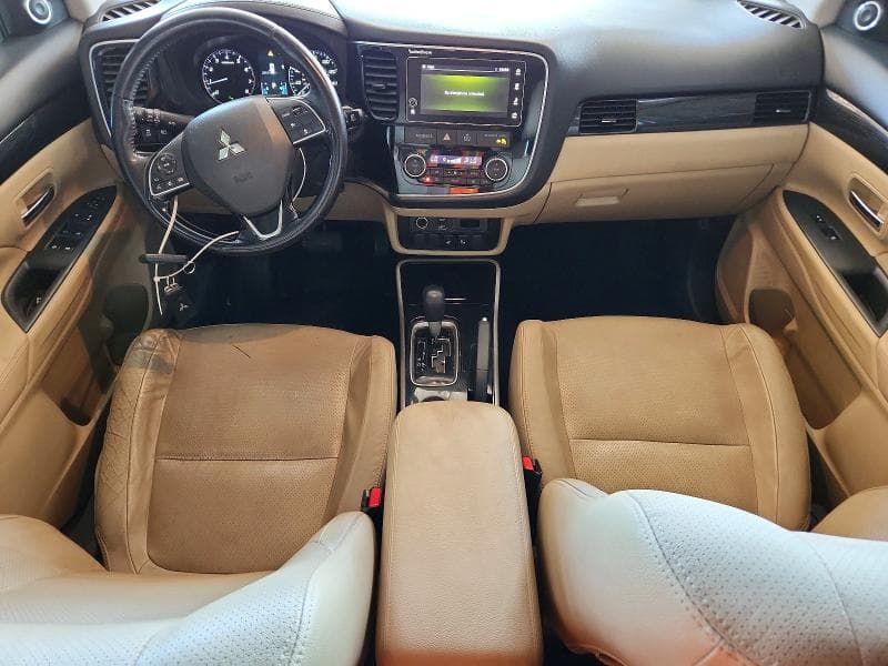 2017 MITSUBISHI OUTLANDER SE 8