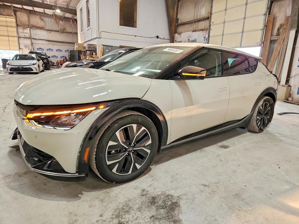 2024 KIA EV6 WIND - 1