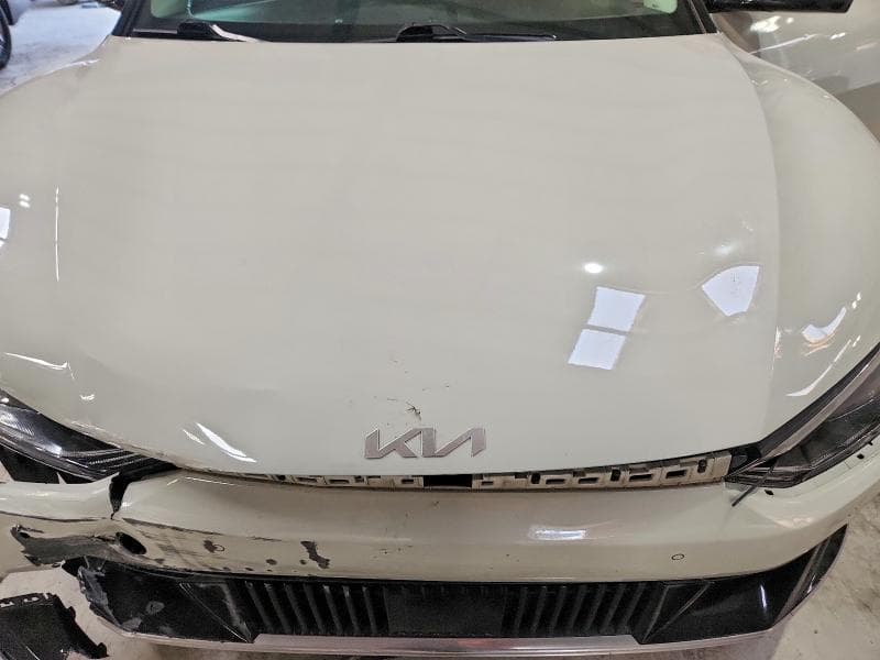 2024 KIA EV6 WIND 12
