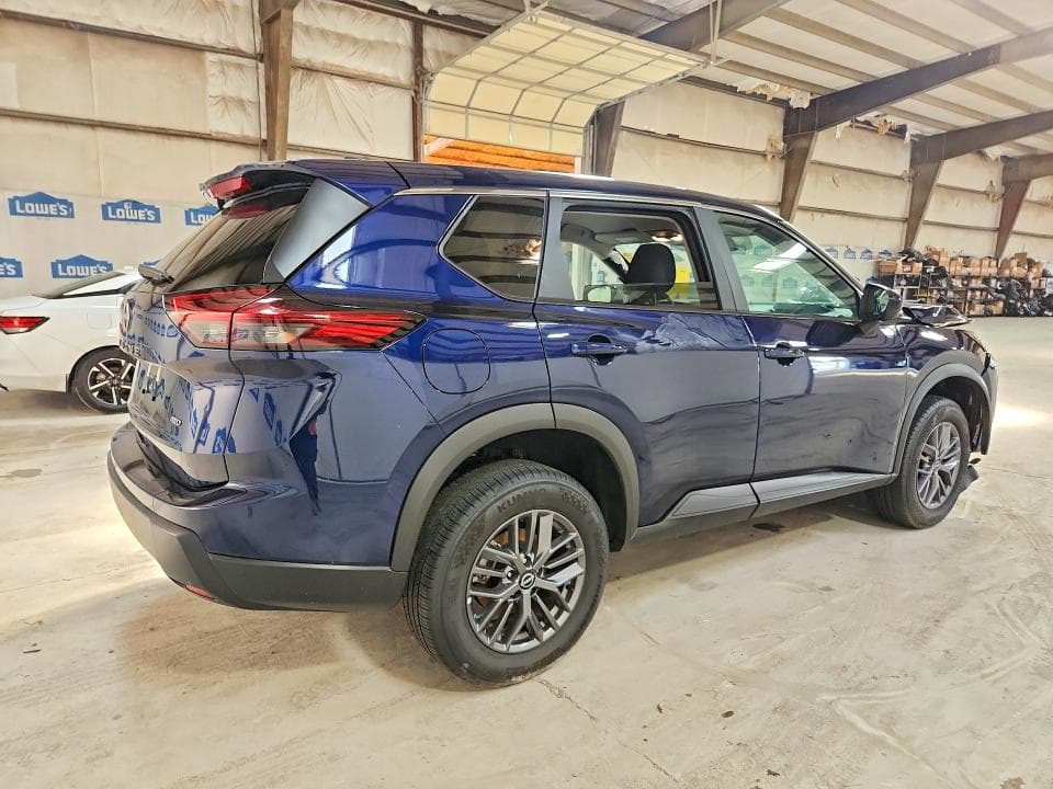 2026 NISSAN ROGUE SV 3