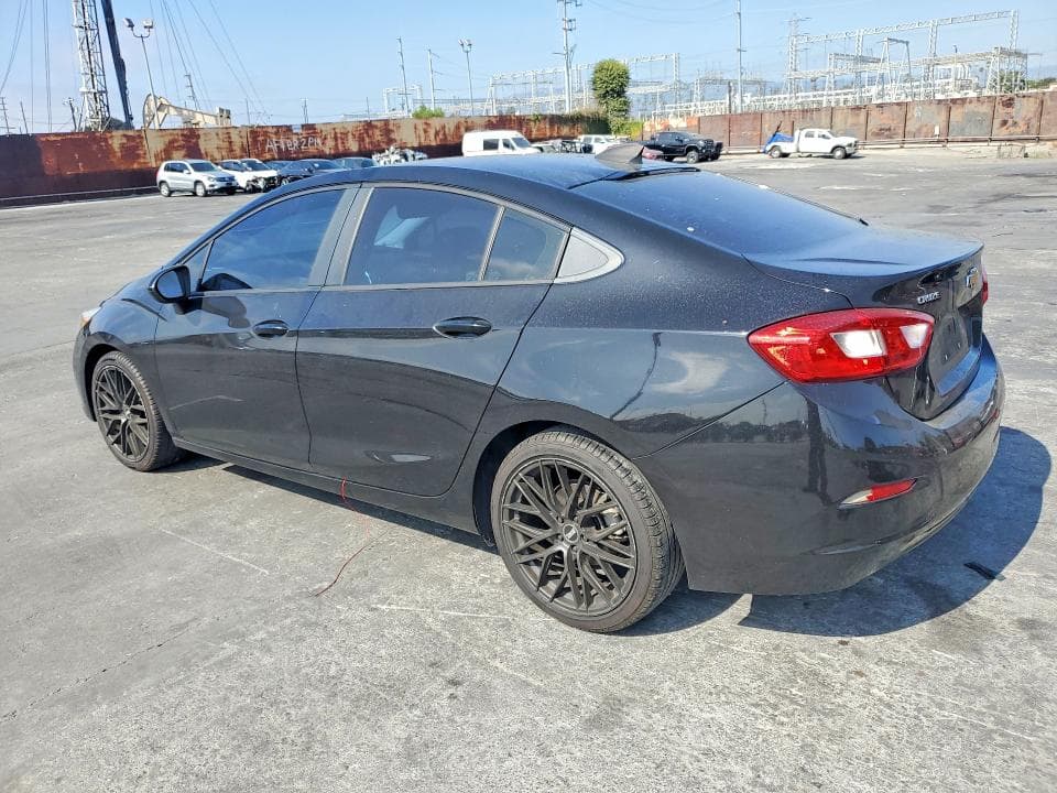 2018 CHEVROLET CRUZE LS 2