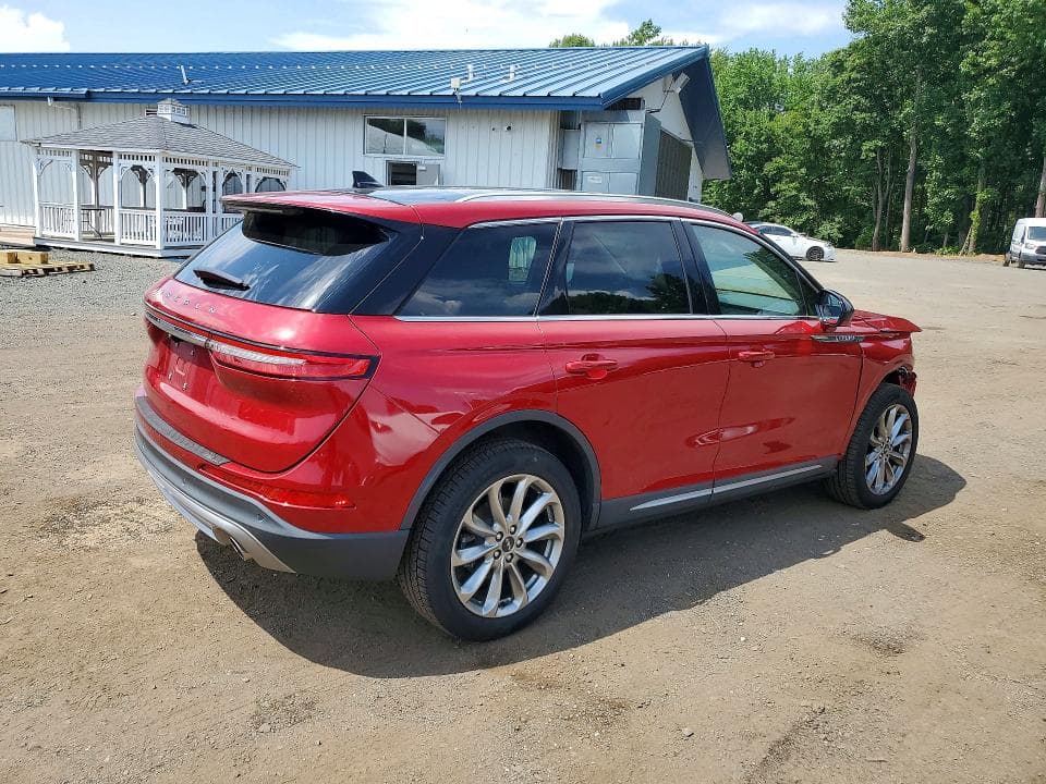 2022 LINCOLN CORSAIR 3