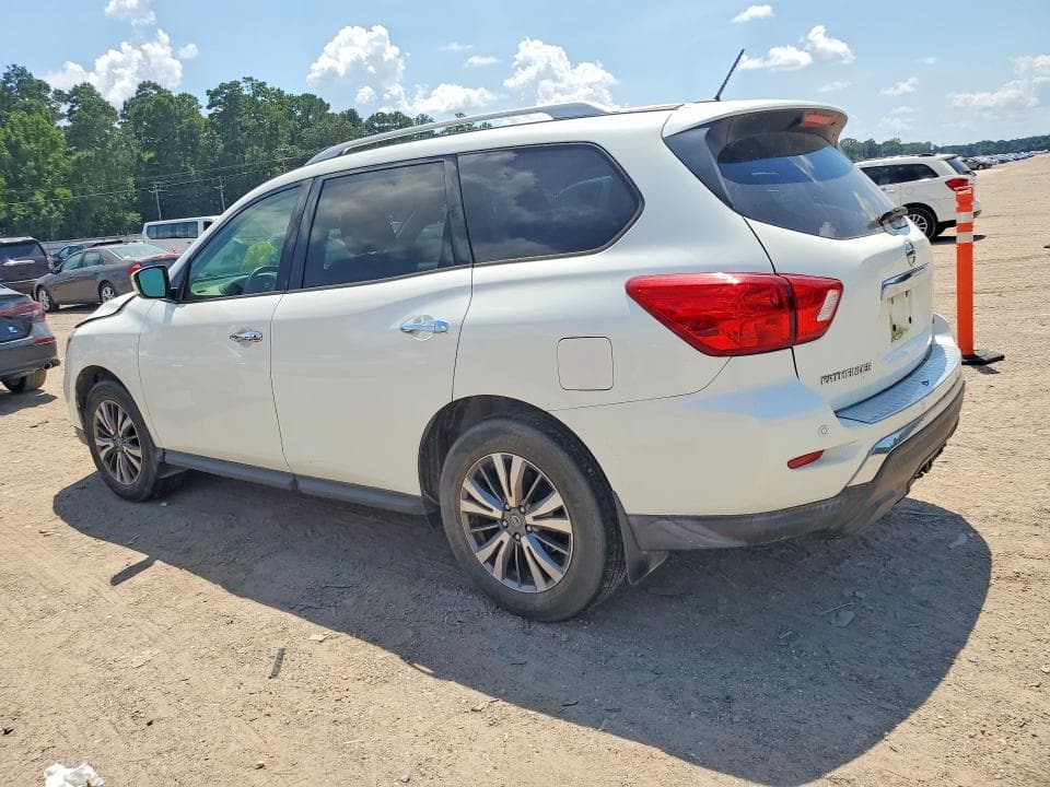 2018 NISSAN PATHFINDER SV 2
