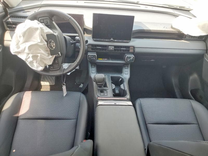 2026 TOYOTA RAV4 XLE PREMIUM 8