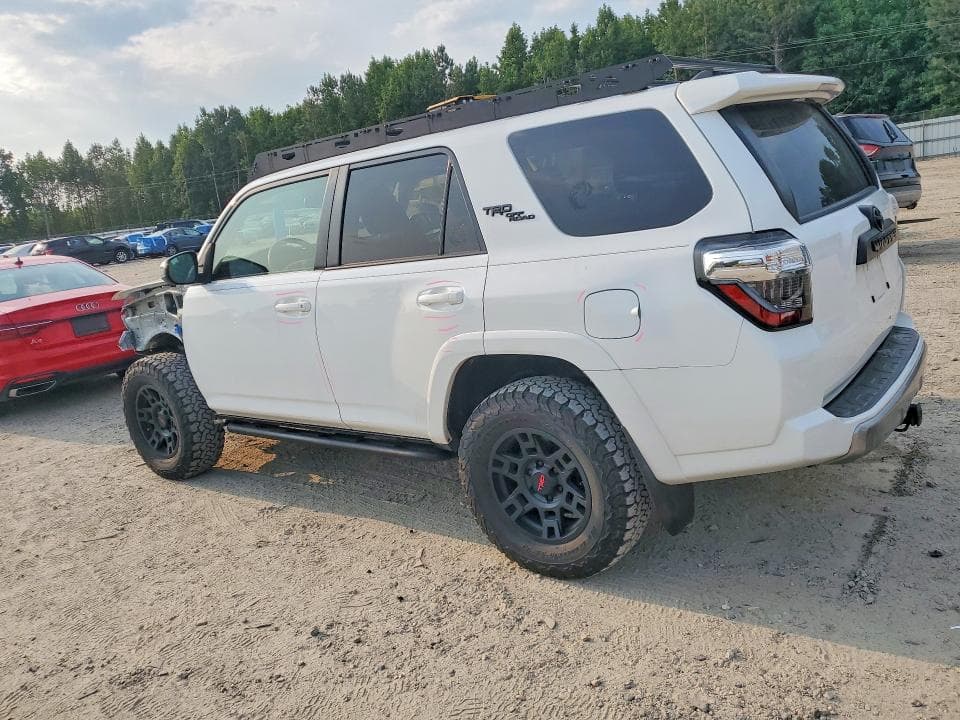 2020 TOYOTA 4RUNNER TRD OFF-ROAD 2