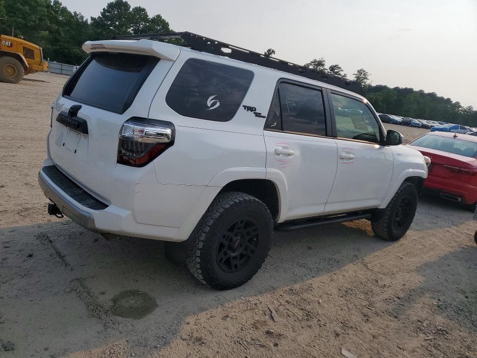 2020 TOYOTA 4RUNNER TRD OFF-ROAD 3
