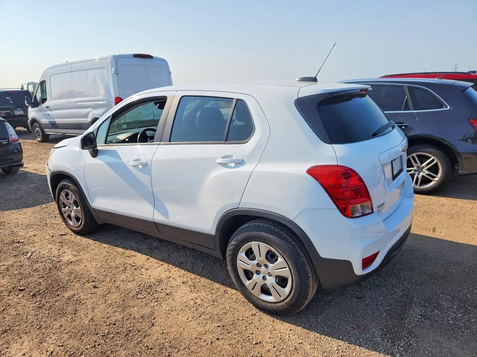 2017 CHEVROLET TRAX LS 2