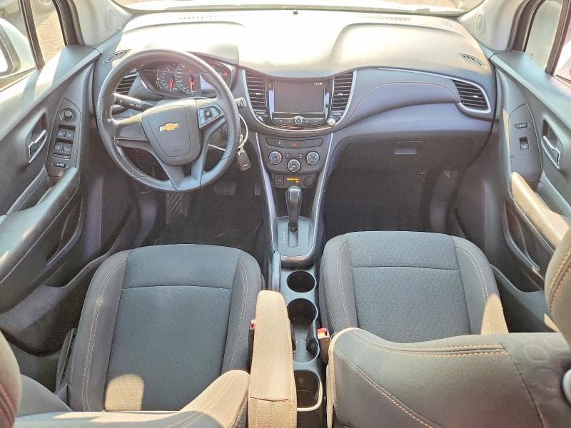 2017 CHEVROLET TRAX LS 8