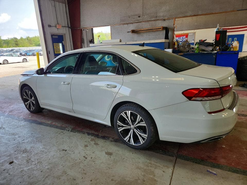 2022 VOLKSWAGEN PASSAT SE 2