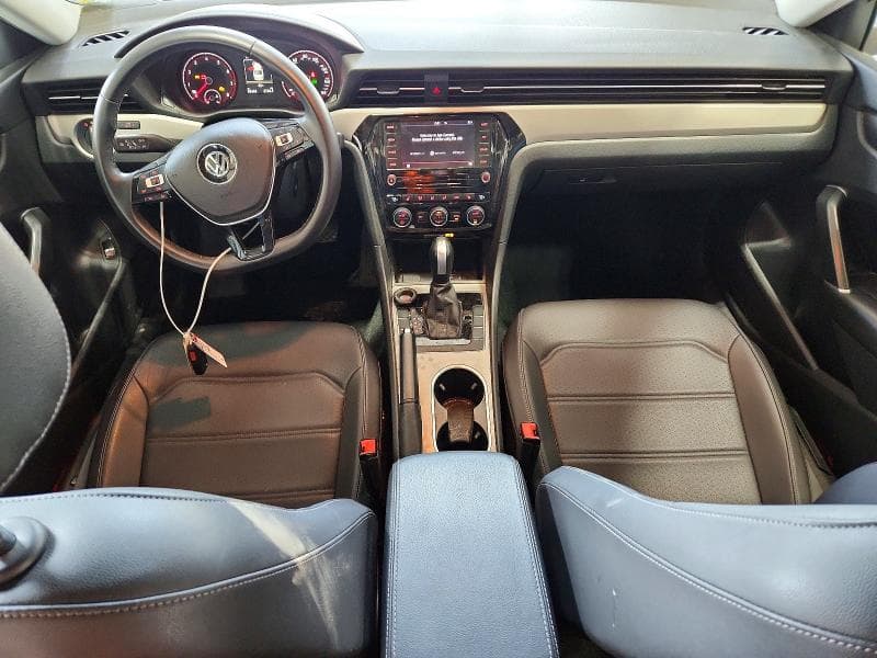 2022 VOLKSWAGEN PASSAT SE 8