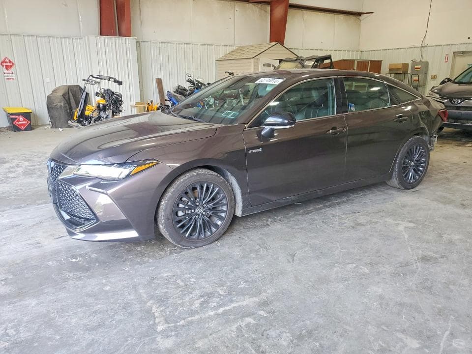 2020 TOYOTA AVALON XSE - 1