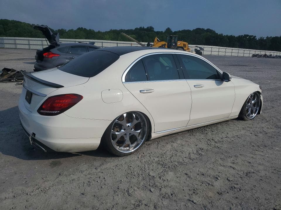 2020 MERCEDES-BENZ C 300 3