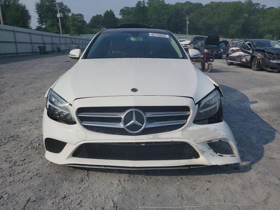 2020 MERCEDES-BENZ C 300 5