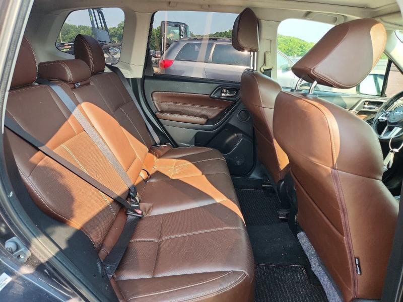 2017 SUBARU FORESTER 2.5I TOURING 11