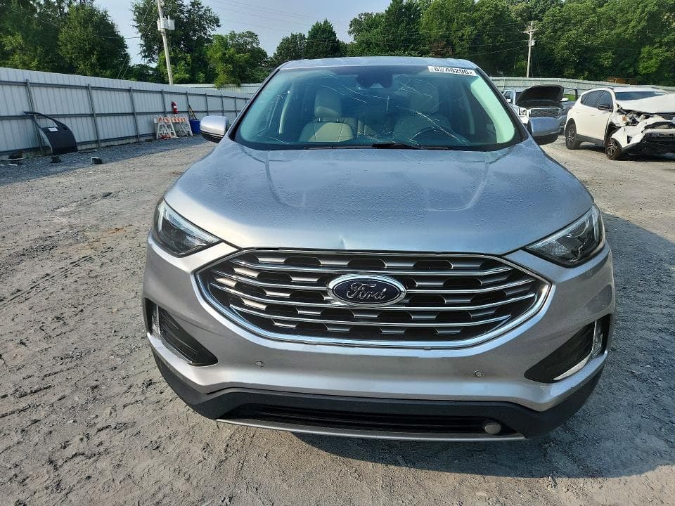 2022 FORD EDGE TITANIUM 5
