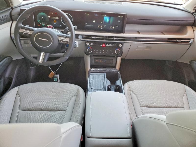 2026 HYUNDAI TUCSON HYBRID LIMITED 8