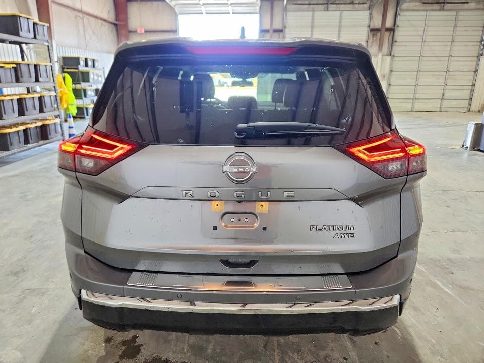 2024 NISSAN ROGUE PLATINUM 6