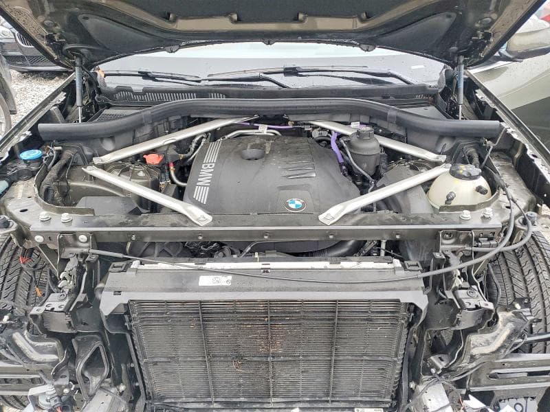 2025 BMW X5 XDRIVE40I 12