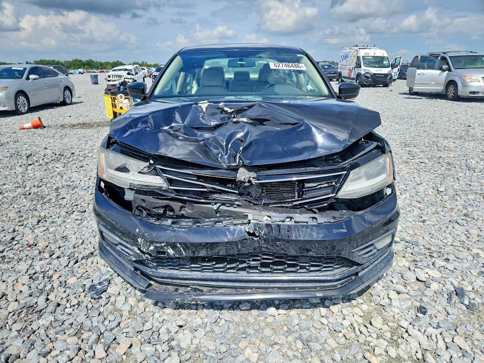 2018 VOLKSWAGEN JETTA SE 5