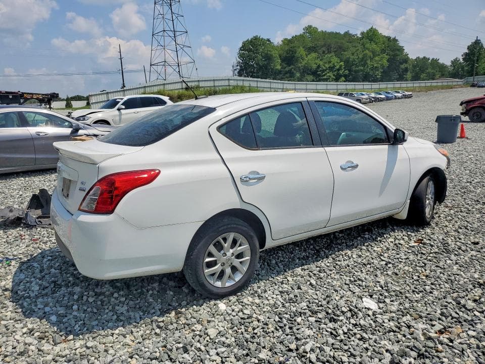 2018 NISSAN VERSA SV 3