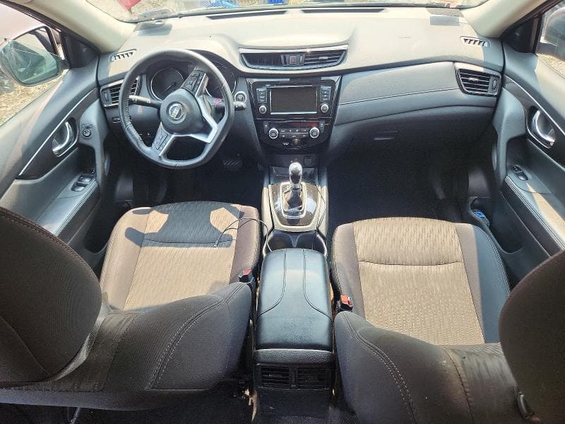 2019 NISSAN ROGUE SV 8