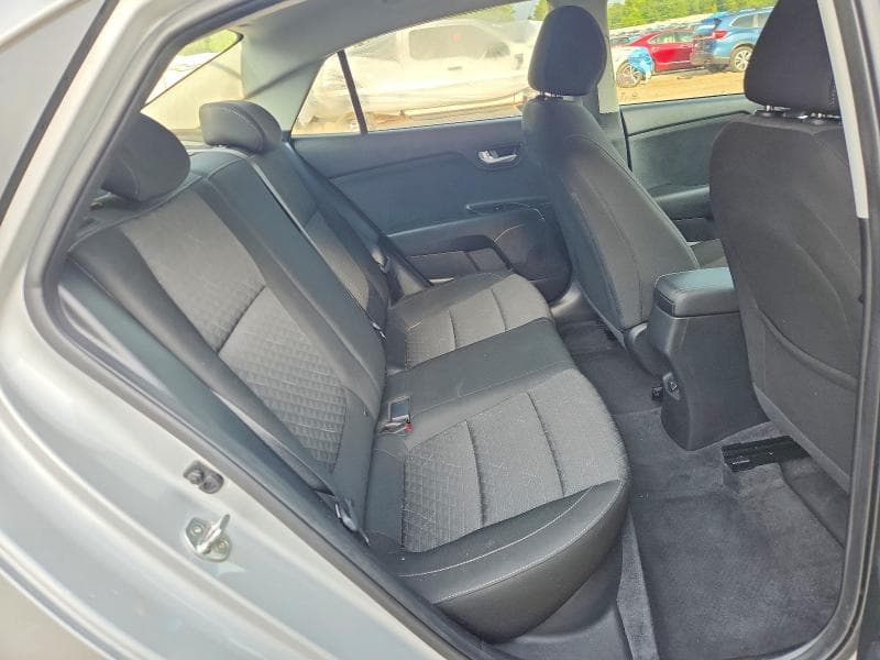 2019 KIA RIO S 10