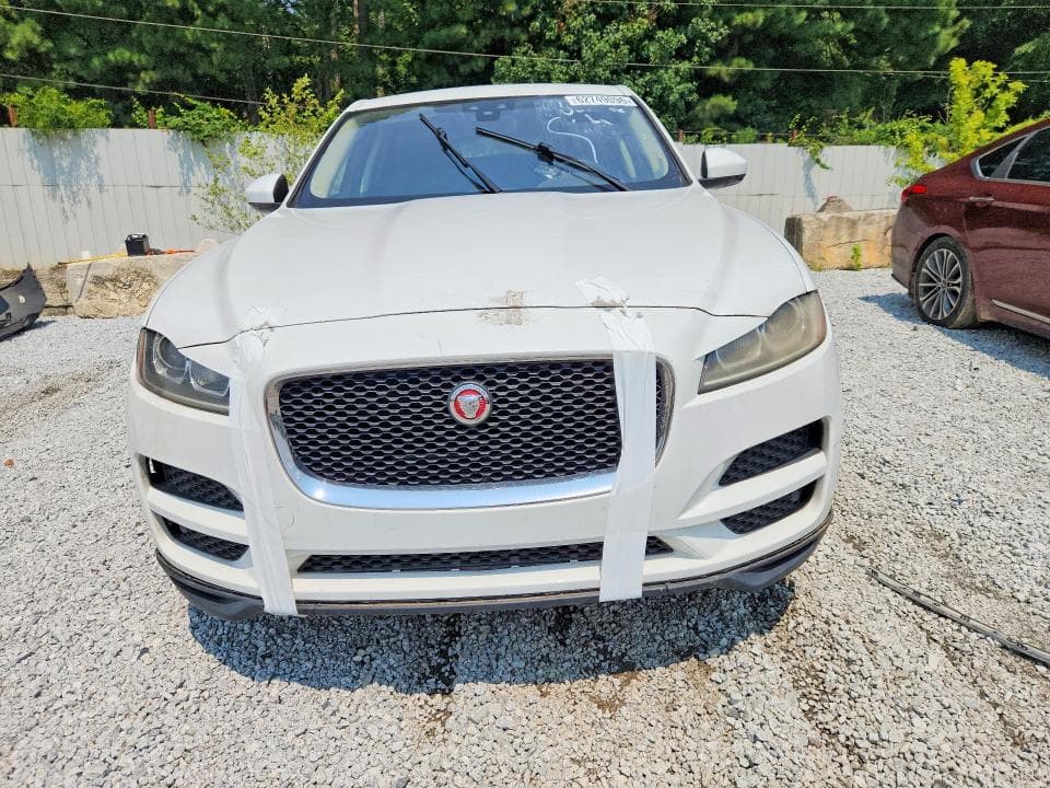 2017 JAGUAR F-PACE 5