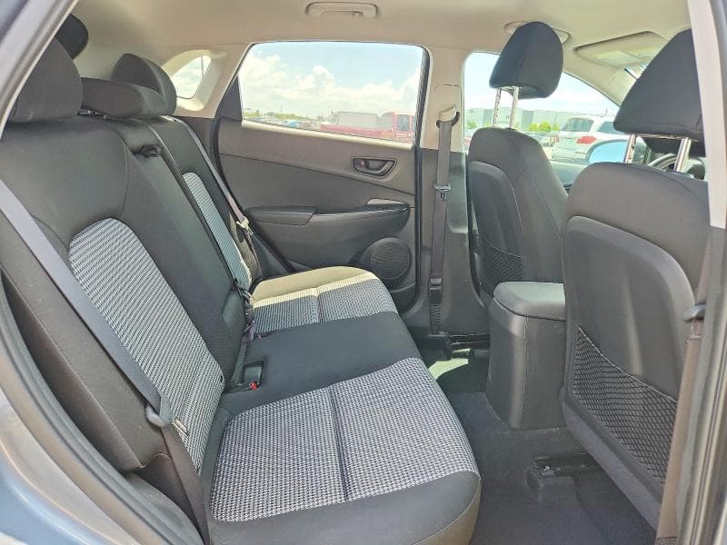 2018 HYUNDAI KONA SEL 11