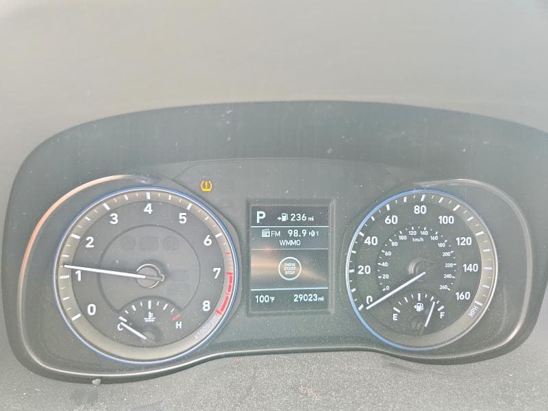 2018 HYUNDAI KONA SEL 9
