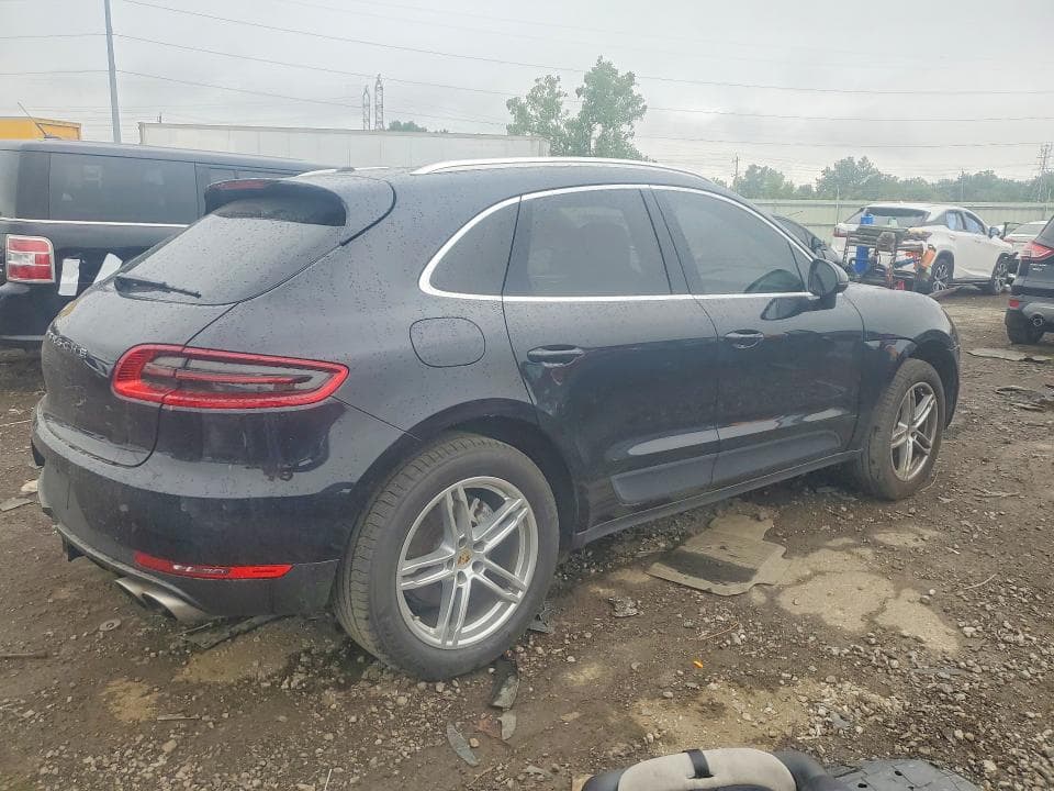2018 PORSCHE MACAN S 3