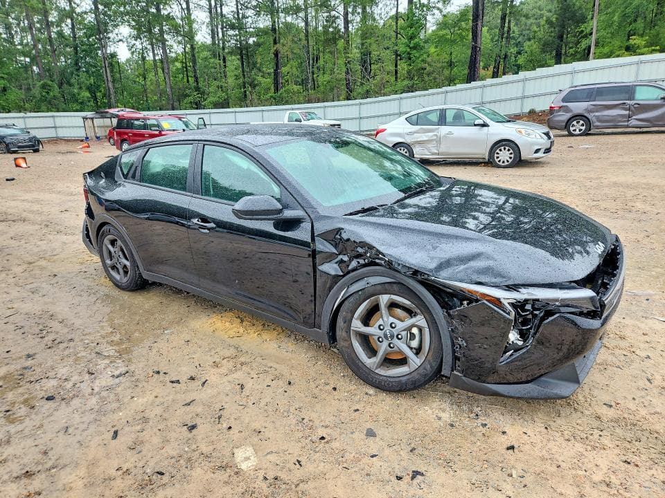 2025 KIA K4 LXS 4