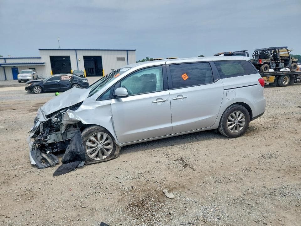 2021 KIA SEDONA LX - 1