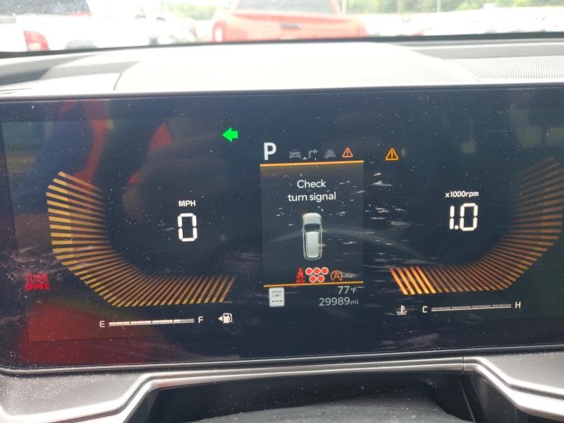 2024 KIA SORENTO S 9